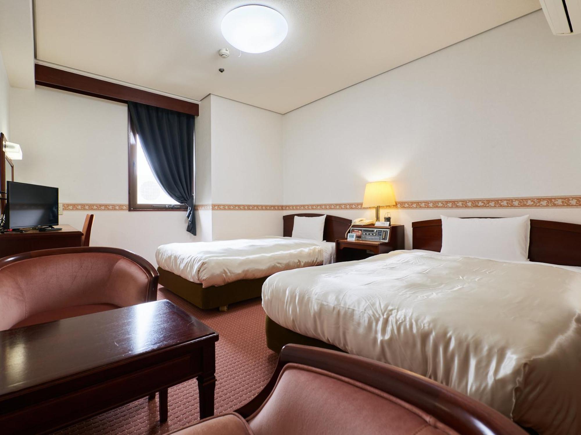 Ecohotel Toyama Station Eksteriør bilde