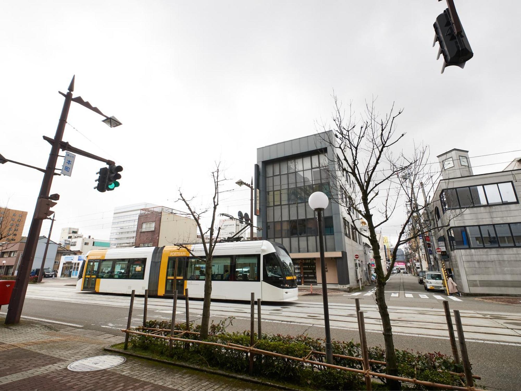 Ecohotel Toyama Station Eksteriør bilde